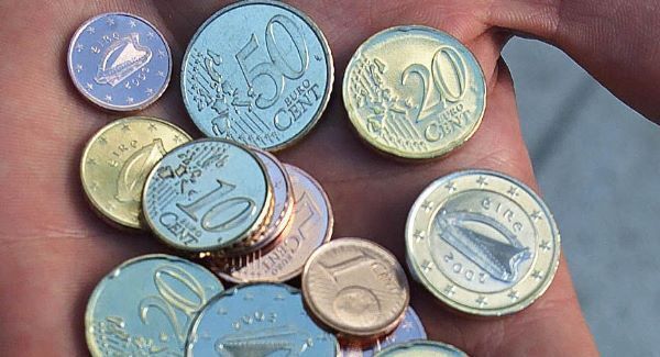 Irish people lose out on €260 per year lending money to friends and family