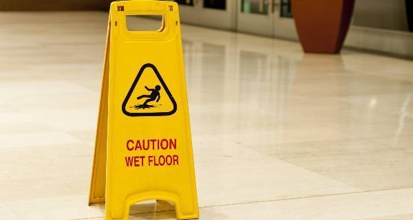 €75k award to woman who slipped is overturned in significant ruling on occupiers&rsquo; liability