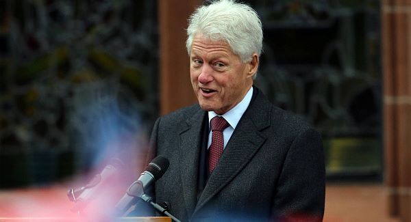 Bill Clinton and Theresa May to discuss Northern Ireland this morning