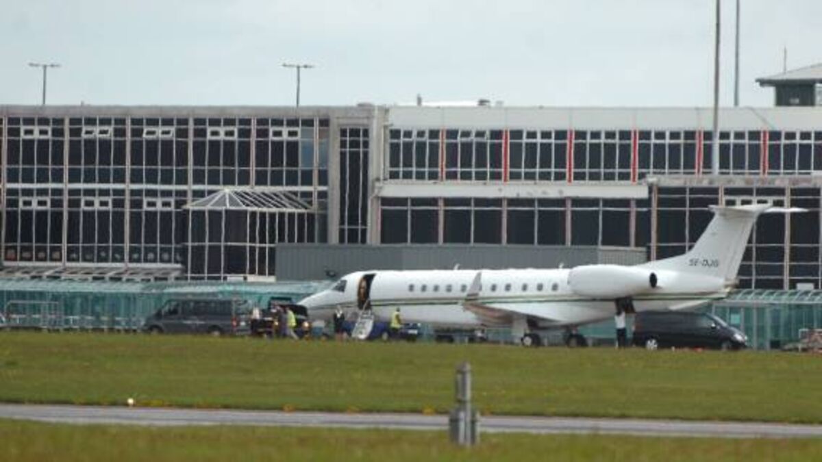 Cork Airport old terminal to be torn down
