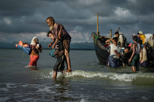 Rohingya Muslim refugees disembark from a boat on the Bangladeshi side of Naf river in Teknaf. Photo by Masfiqur Sohan/NurPhoto via Getty Images Rohingya Muslim refugees disembark from a boat on the Bangladeshi side of Naf river in Teknaf. Photo by Masfiqur Sohan/NurPhoto via Getty Images