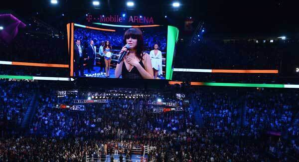 Imelda May spent 11 hours learning Amhrán Na bhFiann before the fight having never sung it before