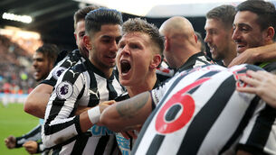 Magpies condemn United to second away defeat in a row