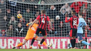 Newcastle collapse at the death as Gosling earns Cherries point