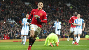 Alexis Sanchez scores on home debut as Old Trafford remembers Munich air disaster