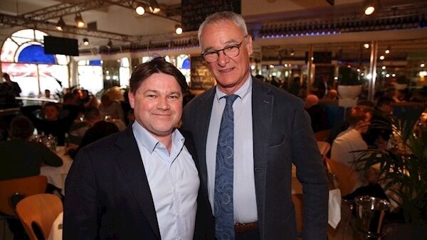 Ian Flanagan with former Leicester manager Claudio Ranieri, who led the Foxes to Premier League glory while the Corkman was the club’s commercial director. Picture via Twitter.