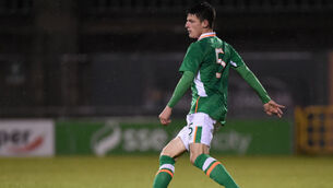Irish teenager compared to Keane, Carrick, Lampard and more after Old Trafford display