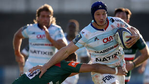 Wenceslas Lauret is tackled by Telusa Veainu 14/10/2017