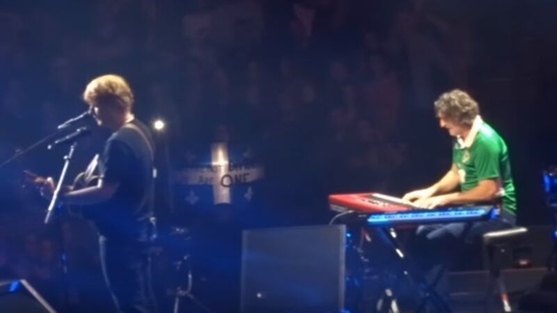 Ed Sheeran invites Dublin carpenter on stage to play with him for US dates Ed Sheeran invites Dublin carpenter on stage to play with him for US dates