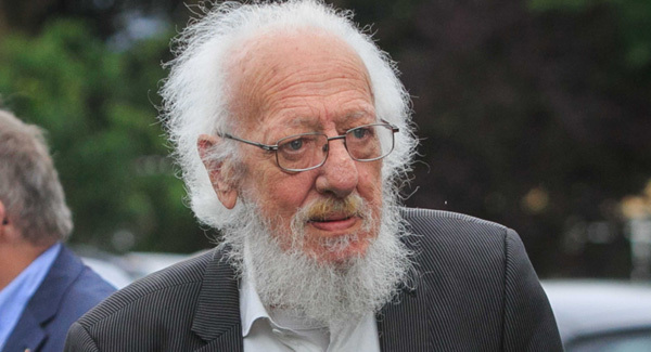Latest: Musician Eamonn Campbell 'passed away peacefully surrounded by his wife and family'