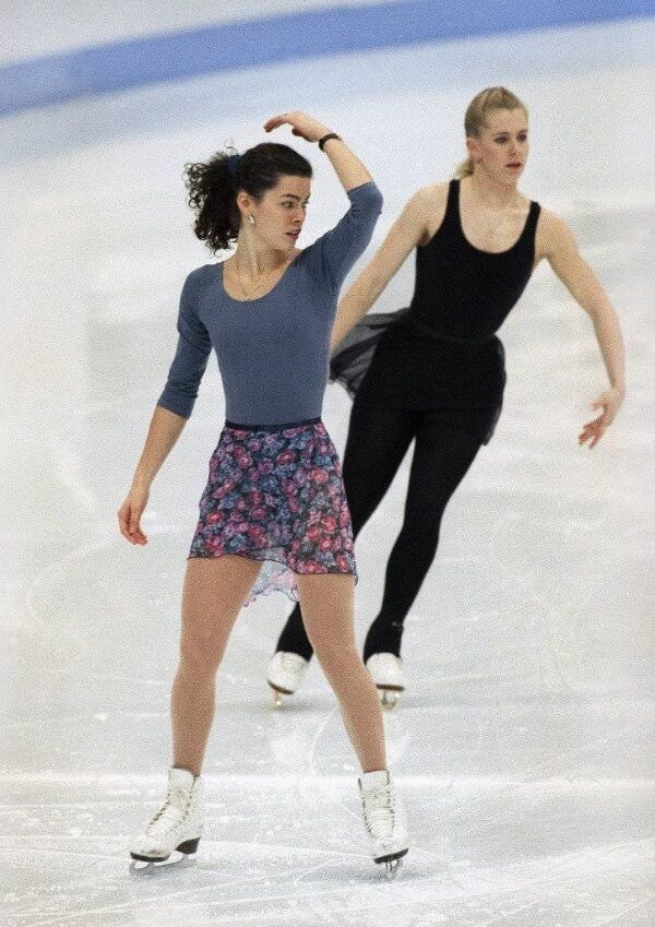 Nancy Kerrigan and Tonya Harding practising. Harding’s ex-husband and her bodyguard hired a hitman to attack Kerrigan’s knee but the ploy backfired. Nancy Kerrigan and Tonya Harding practising. Harding’s ex-husband and her bodyguard hired a hitman to attack Kerrigan’s knee but the ploy backfired.