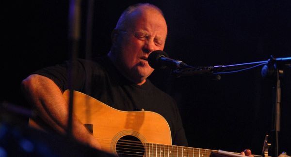 Christy Moore adds two extra dates to his Vicar Street run