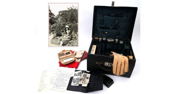Kitty Kiernan's vanity case.