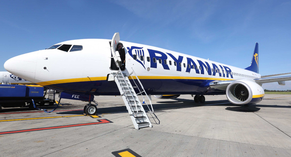 Ryanair pilots expected to back industrial action