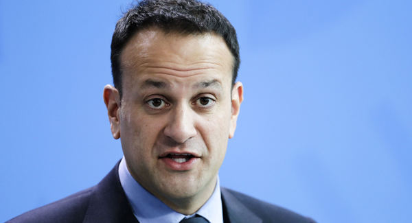 Fine Gael defend attack on Fianna Fáil's spending plans