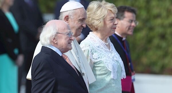 Pope Francis arrives for a meeting with President Michael D Higgins and wife Sabina. (Danny Lawson/PA Wire)