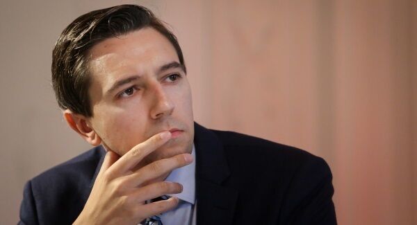 Simon Harris Simon Harris
