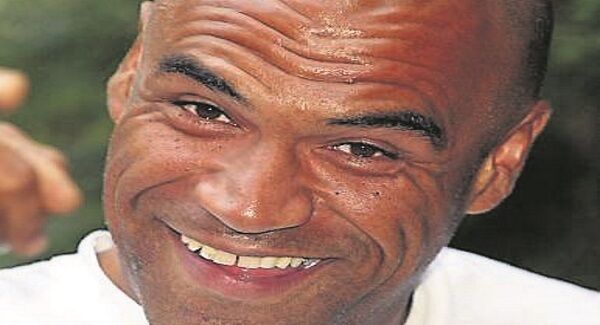 Artist Kevin Sharkey