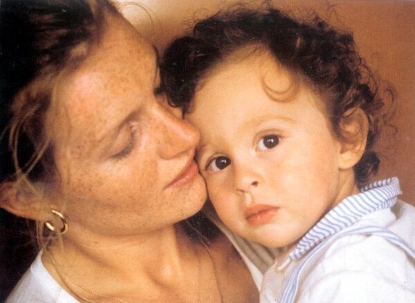 Sophie Toscan du Plantier and her son Pierre Louis at three years of age