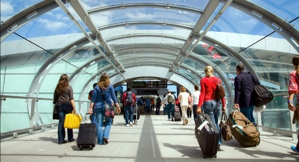 Dublin Airport to trial new honesty-based food and beverage fridge