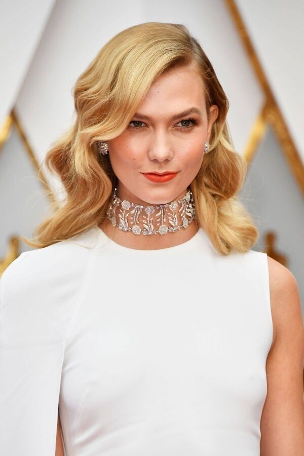 Karlie Kloss wearing Nirav Modi.