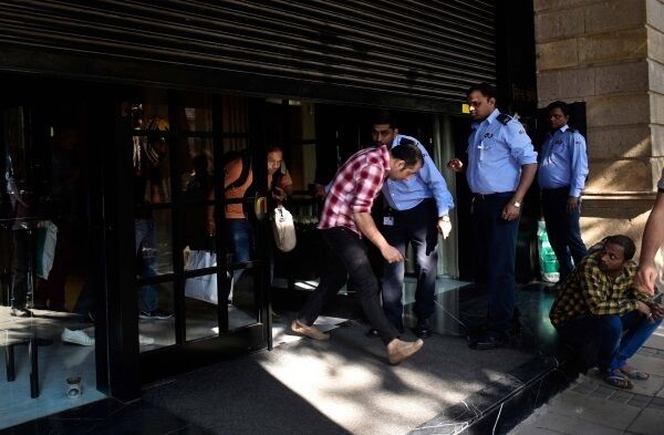 An Enforcement Directorate (ED) team raided the showroom and the office of diamond merchant Nirav Modi, the alleged key beneficiary of the Rs 11,400 crore scam, at Kala Ghoda, on February 16, 2018 in Mumbai, India. Photo by Anshuman Poyrekar/Hindustan Times via Getty Images.