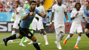 Luis Suarez goal sinks Saudi Arabia as Uruguay qualify for last 16