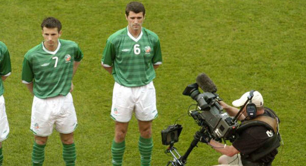 Liam Miller with Roy Keane, pictured in 2004