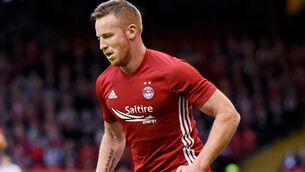 Ireland's Adam Rooney swaps Aberdeen for England's fifth tier