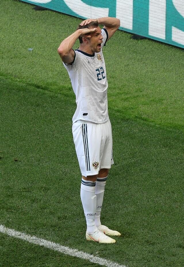 Russia&rsquo;s Artem Dzyuba levelled at the Luzhniki Stadium (Aaron Chown/PA).