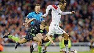 Ex Red Devil Dimitar Berbatov calls for Old Trafford calm