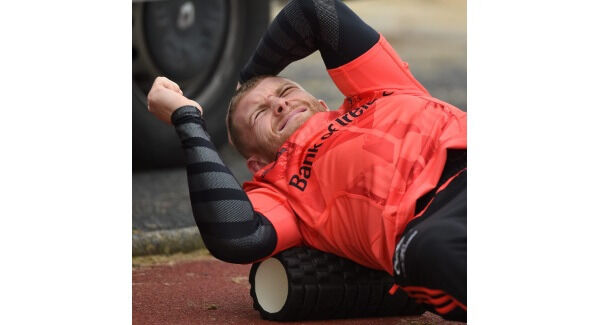 Keith Earls using a foam roller at Munster training. Keith Earls using a foam roller at Munster training.