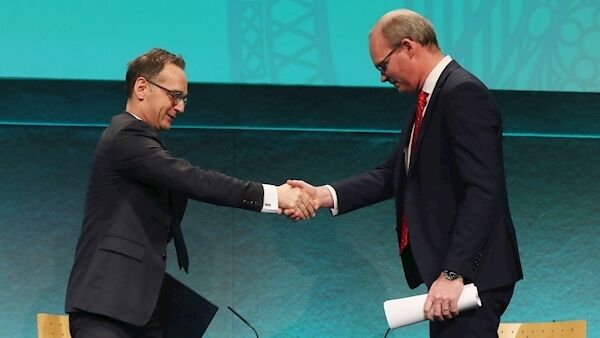 Tanaiste and Minister for Foreign Affairs, Mr. Simon Coveney TD & Federal Minister of Foreign Affairs of Germany, Mr. Heiko Maas during Global Ireland 2025: Making It Happen Conference at the Dublin Castle Conference Centre, Dublin Photo: Niall Carson/PA Wire Tanaiste and Minister for Foreign Affairs, Mr. Simon Coveney TD & Federal Minister of Foreign Affairs of Germany, Mr. Heiko Maas during Global Ireland 2025: Making It Happen Conference at the Dublin Castle Conference Centre, Dublin Photo: Niall Carson/PA Wire