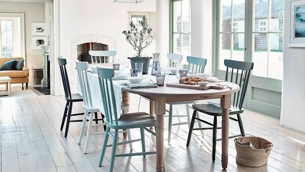 Grey and eau-de-Nil white; furniture, Neptune.