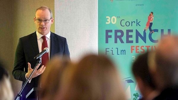 Simon Coveney plans to deepen ties with France after Brexit