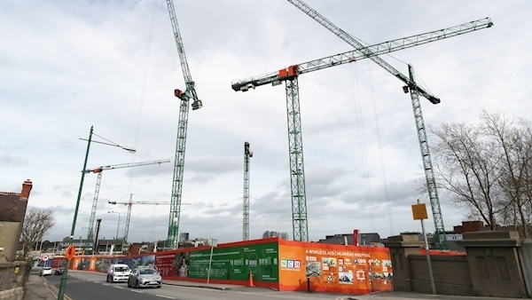 Chief Procurement Officer did not inform Donohoe of cost escalations at children's hospital