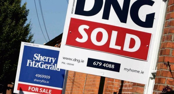 House sales to British buyers rise 10% in last year