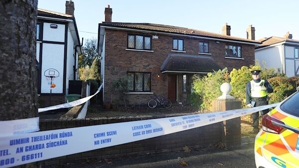 Gardaí outside a house in Tudor Lawns in Foxrock, Co. Dublin. Pic: Collins
