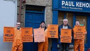 Protest by ex-Air Corps personnel targets Minister Paul Kehoe