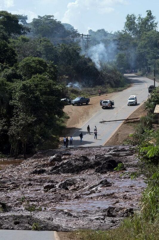 A cut-off road near Brumadinho (Leo Drumond/Nitro via AP) A cut-off road near Brumadinho (Leo Drumond/Nitro via AP)