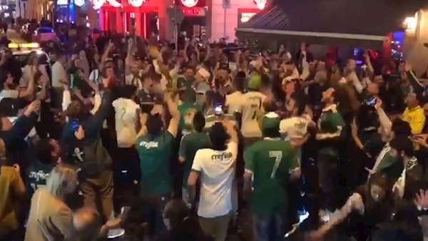 VIDEO: Brazilian soccer fans take over Temple Bar to celebrate home team's victory