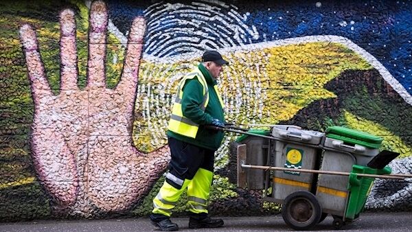 A city council employee cleaning the streets of Glasgow: in 2016’s Brexit referendum on Britain’s membership of the European Union, Scotland voted to remain, as did Northern Ireland, while England and Wales voted to leave. A city council employee cleaning the streets of Glasgow: in 2016’s Brexit referendum on Britain’s membership of the European Union, Scotland voted to remain, as did Northern Ireland, while England and Wales voted to leave.
