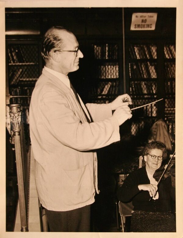 Aloys Fleischmann rehearsing with Cork Symphony Orchestra in the 1970s.
