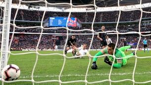 England gain revenge thanks to Lingard and Kane