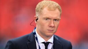 Paul Scholes takes Oldham job