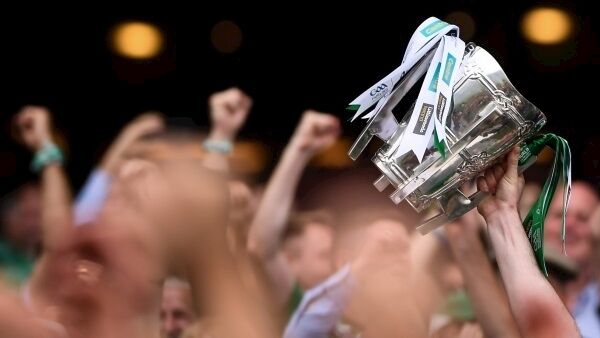Can Clare get their hands of the Liam MacCarthy Cup in 2019 Can Clare get their hands of the Liam MacCarthy Cup in 2019