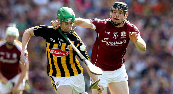 Joey Holden playing for Kilkenny