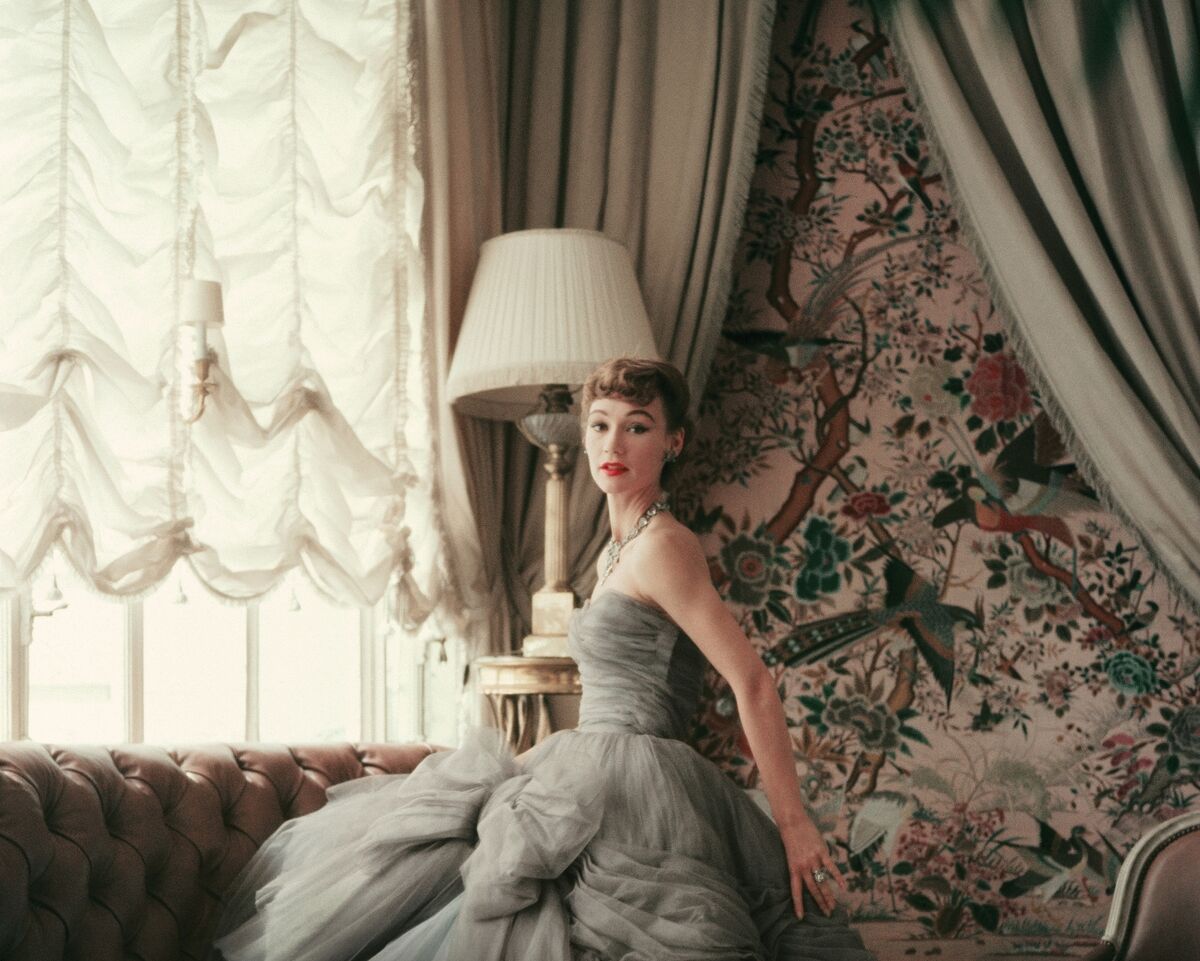 Dior’s setting for his haute couture was alwayssumptuous.