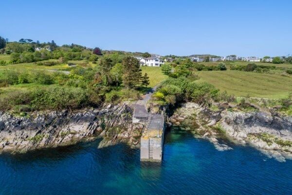 Set on Schull’s Colla Road, the former home of the late businessman Bernie Cahill made €2.2m via James Lyons O’Keeffe.