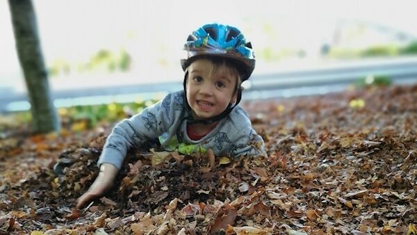 Scott Read, the three-year-old teller of dinosaur stories, used as a guinea pig to try out the Huawei Mate 20 Pro camera functionality. This is taken in Fitzgerald Park, Cork, using portrait mode.